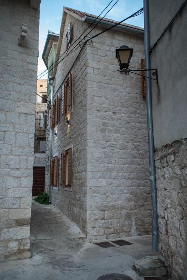 Limestone Heritage House Trogir Exterior photo